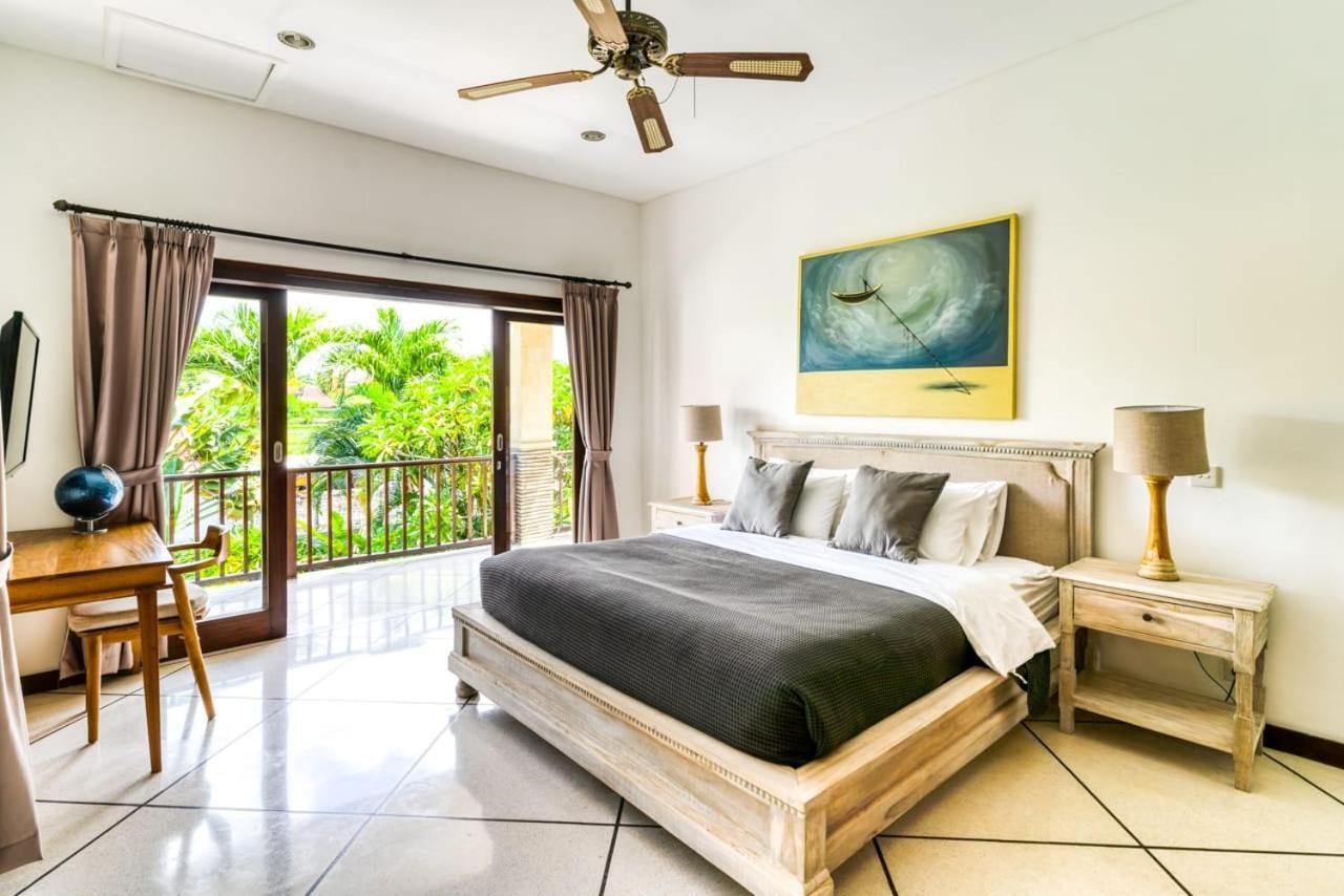 Virginia 4br 5min Walk To With Assistant And Pick Up From Airport And Security Canggu (Bali)
