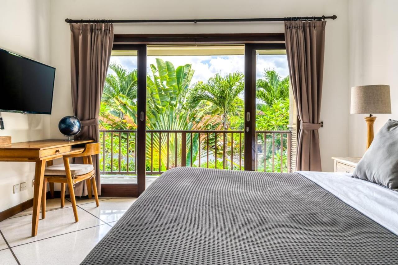 Virginia 4br 5min Walk To With Assistant And Pick Up From Airport And Security विला